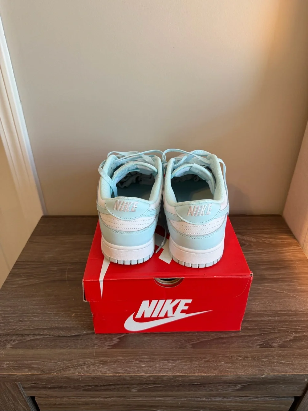Nike Dunk Low “Glacier Blue”